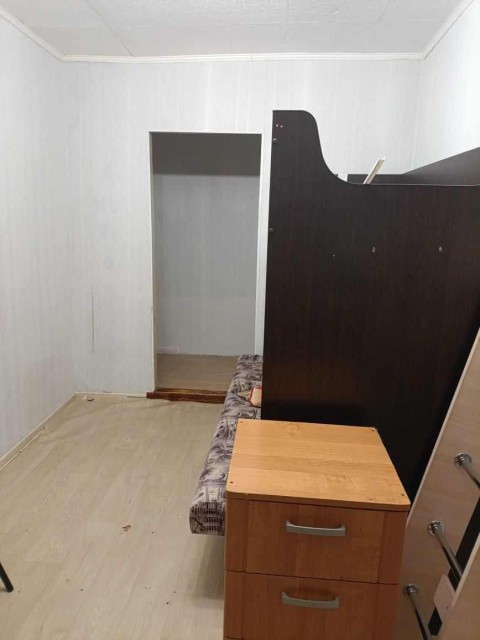 2 комн., 40 м², Блочный, Кинотеатр Лена 9