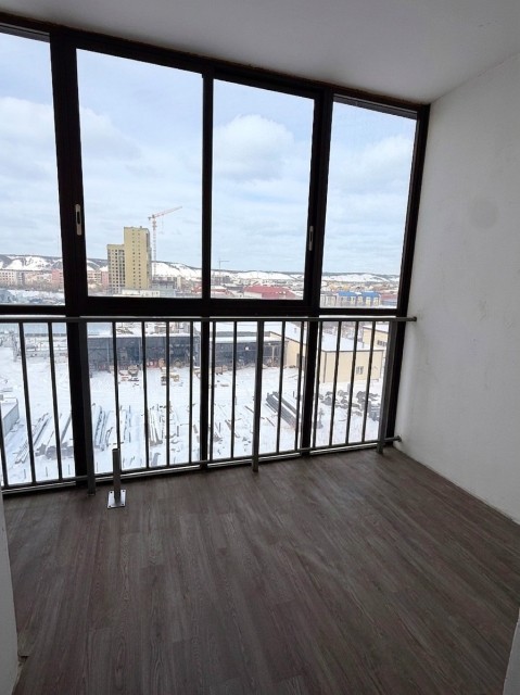 1 комн., 36 м², Монолитно-каркасный, Областная больница, рынок "Манньыаттаах" 8