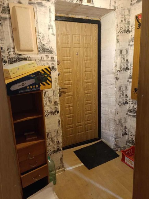 2 комн., 40 м², Блочный, Кинотеатр Лена 4