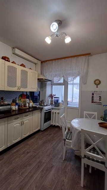 1 комн., 42 м², Блочный, Сайсары 2