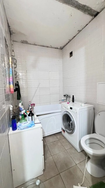 2 комн., Блочный, Областная больница, рынок "Манньыаттаах" 2