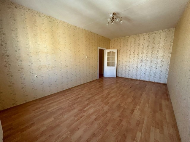 2 комн., 112 серия, Центр - район пл. Дружбы 3