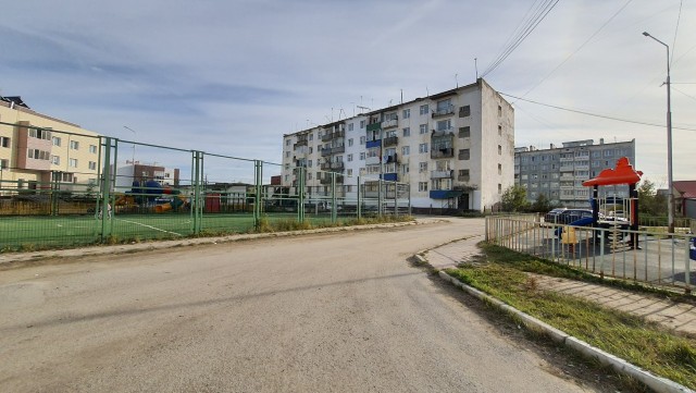 1 комн., 35 м², Блочный, Жатай 18