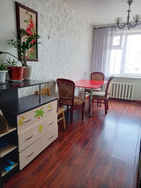 2 комн., 47 м², КПД, Центр - район пл. Орджоникидзе 7