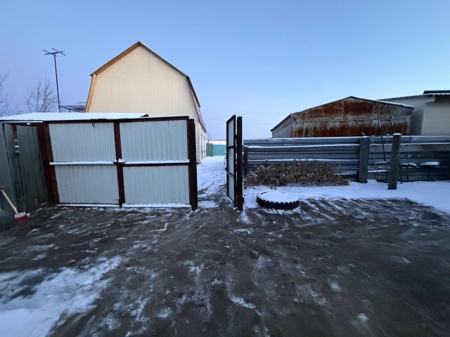 2 комн., 75 м², Дерев. б/у, Кирзавод 7