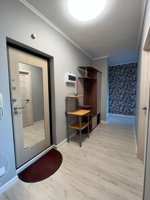 2 комн., 63 м², Монолитно-каркасный, 203 мкрн. 7