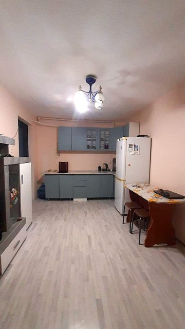 1 комн., 30 м², Блочный, Авиапорт 2