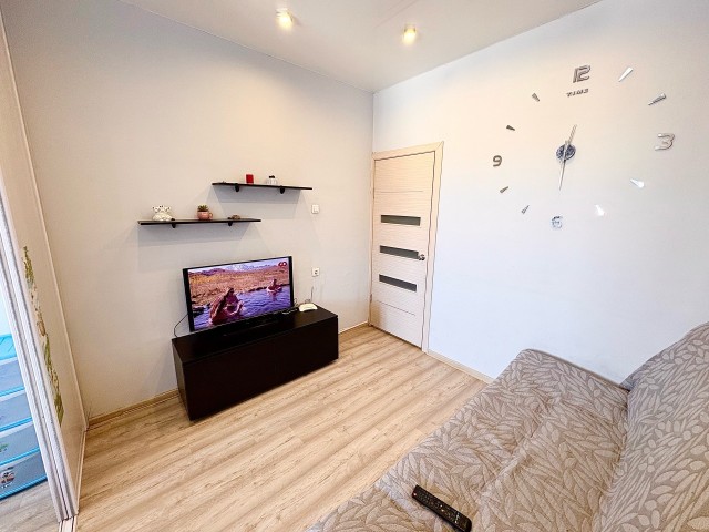 1 комн., 35 м², Инд. планировка, Областная больница, рынок "Манньыаттаах" 11