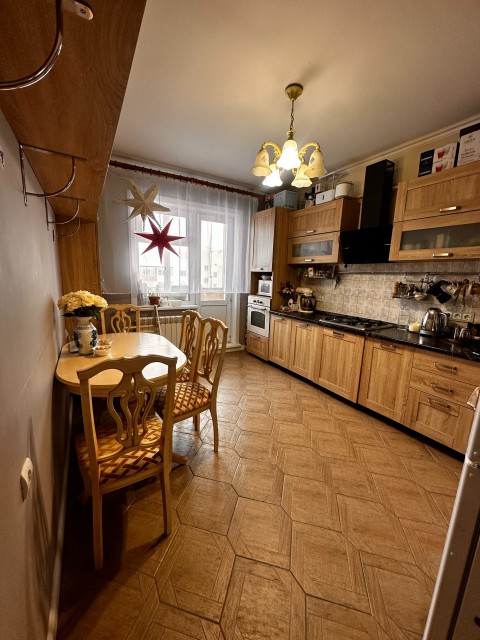 3 комн., Монолитно-каркасный, Вилюйский тракт