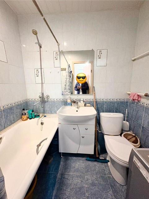 1 комн., 35 м², Инд. планировка, Областная больница, рынок "Манньыаттаах" 17