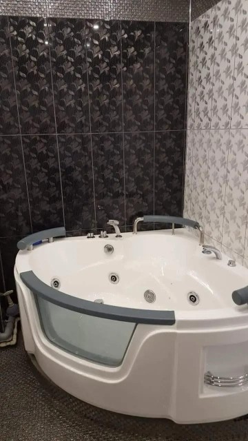 2 комн., 71 м², Монолитно-каркасный, Крестьянский рынок, стадион "Туймаада" 11