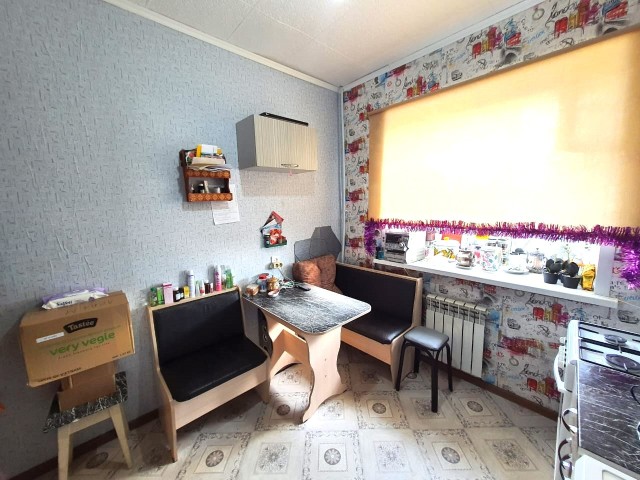 1 комн., 35 м², Блочный, Жатай 2