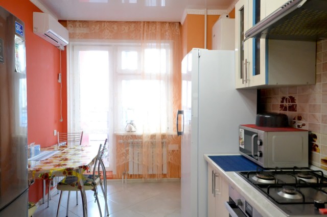 2 комн., 49 м², Монолитно-каркасный, Апельсин 9