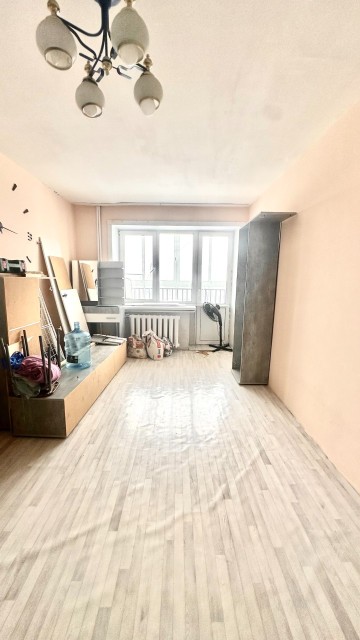 1 комн., 30 м², Блочный, Авиапорт 3