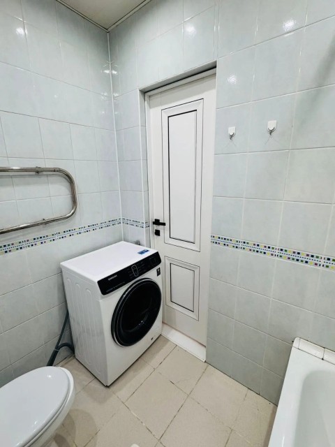 1 комн., 37 м², Монолитно-каркасный 3