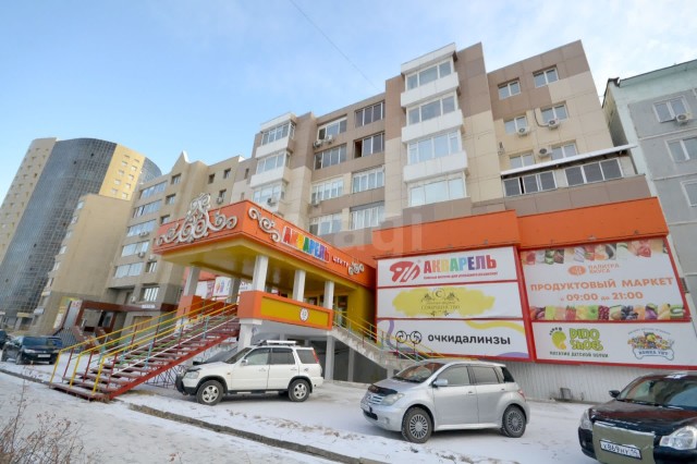 4 комн., 135 м², Инд. планировка, Дом быта 20