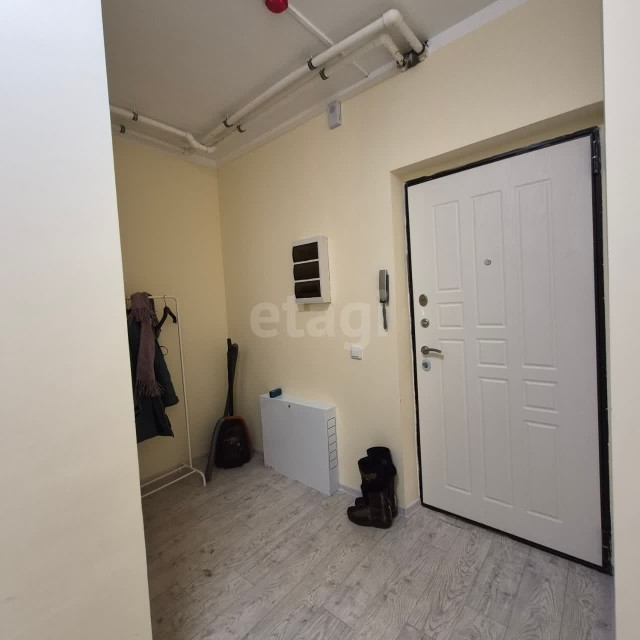 1 комн., 35 м², Инд. планировка, Автодорожная 8