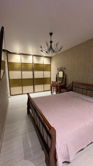 3 комн., Блочный, Крытый рынок 4