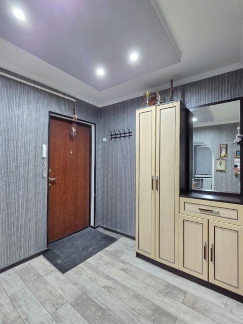 4 комн., 72 м², КПД, Центр - район пл. Комсомольская 6