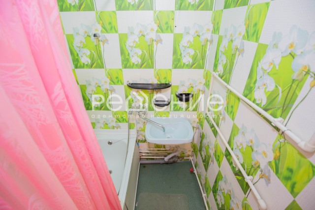 4 комн., 129 м², Блочный 18