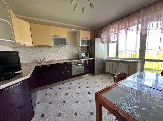 3 комн., Блочный, Апельсин 18