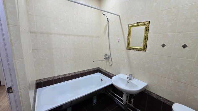 1 комн., 37 м², Монолитно-каркасный 4