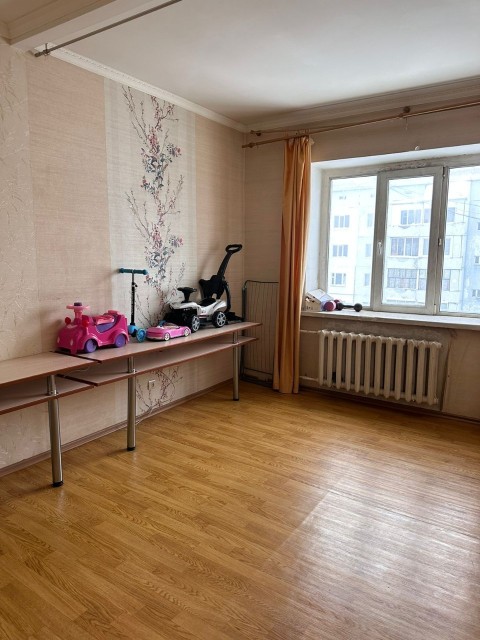 2 комн., 55 м², 112 серия, Областная больница, рынок "Манньыаттаах" 3