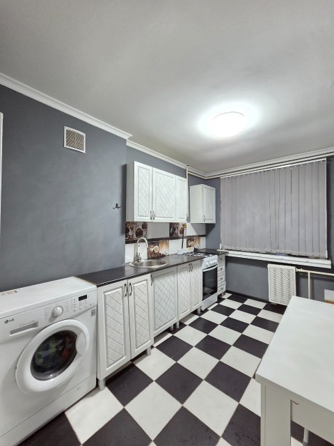 4 комн., 72 м², КПД, Центр - район пл. Комсомольская 5