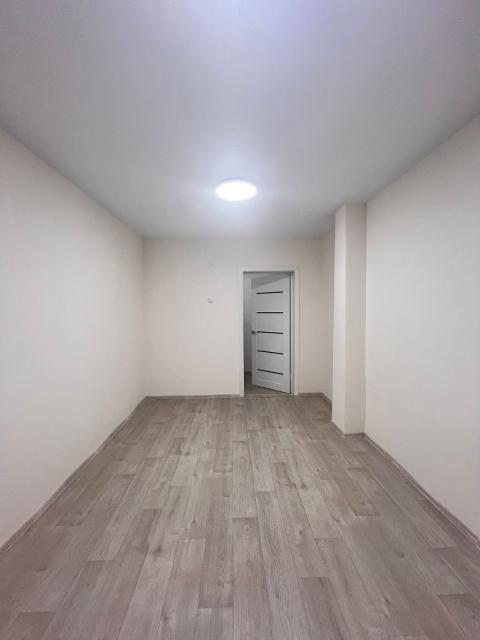 2 комн., 54 м², Блочный, Рынок Столичный 2