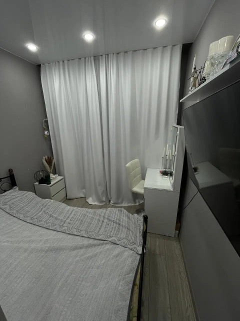 1 комн., 34 м², Инд. планировка, ЯГИТИ 4