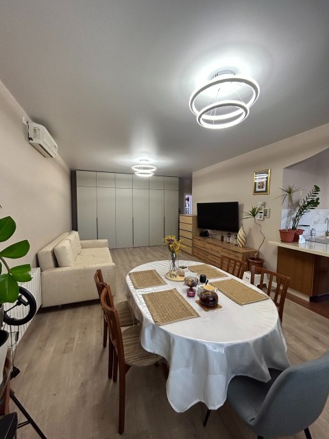 3 комн., 79 м², Инд. планировка, Апельсин