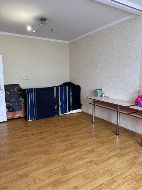 2 комн., 55 м², 112 серия, Областная больница, рынок "Манньыаттаах" 4