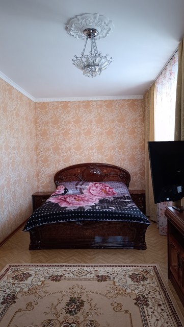 2 комн., 79 м², Инд. планировка, Сайсары 6