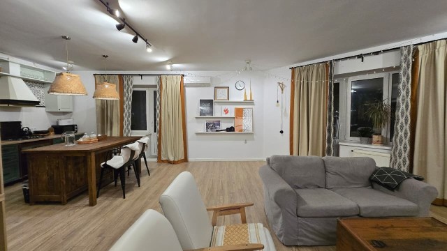 3 комн., 100 м², Блочный, 103 квартал (Ростелеком)