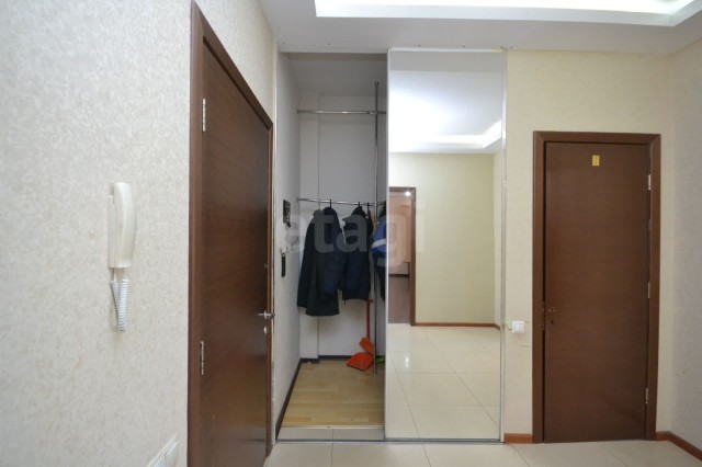 4 комн., 135 м², Инд. планировка, Дом быта 14
