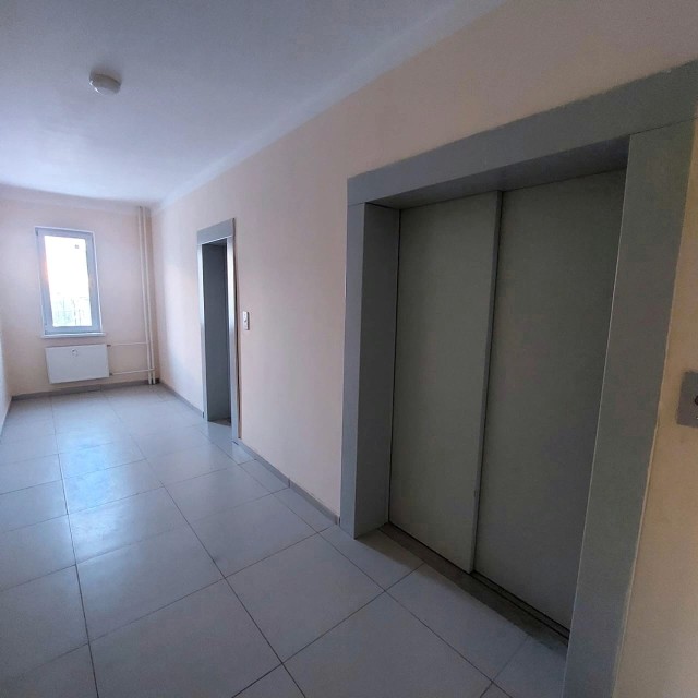 4 комн., 92 м², Монолитно-каркасный, Ильинка 15