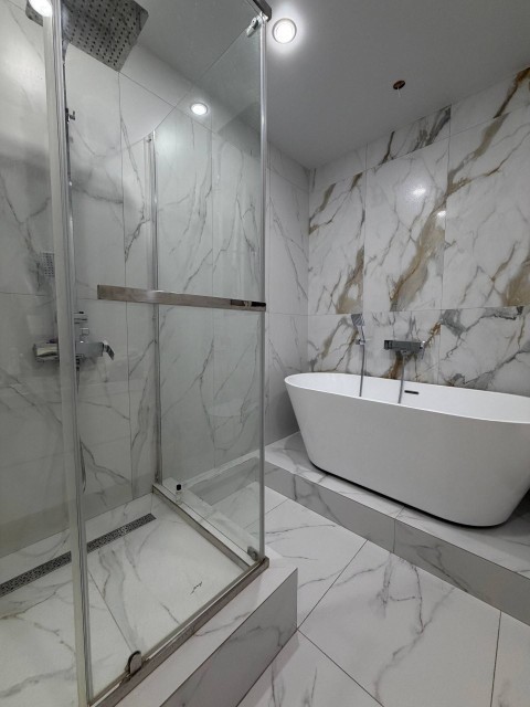 3 комн., 73 м², Монолитно-каркасный, Гимеин