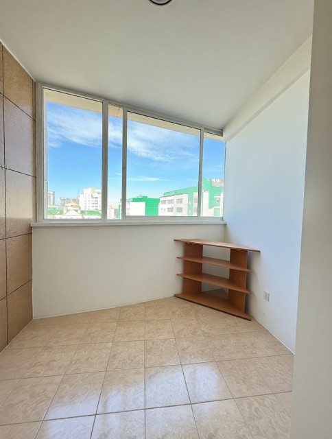 1 комн., 42 м², Монолитно-каркасный, Площадь Победы 3