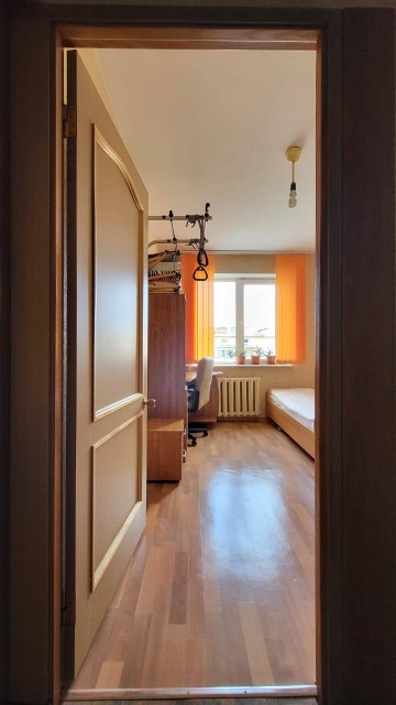 4 комн., 71 м², КПД, Центр - район пл. Орджоникидзе 3