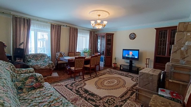 2 комн., 79 м², Инд. планировка, Сайсары 3