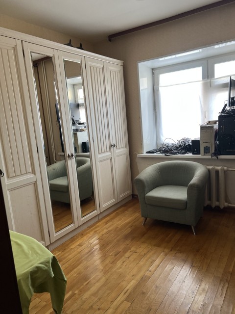 4 комн., 146 м², Блочный, Залог 4