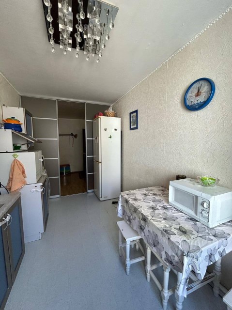 4 комн., КПД, 103 квартал (Ростелеком) 8