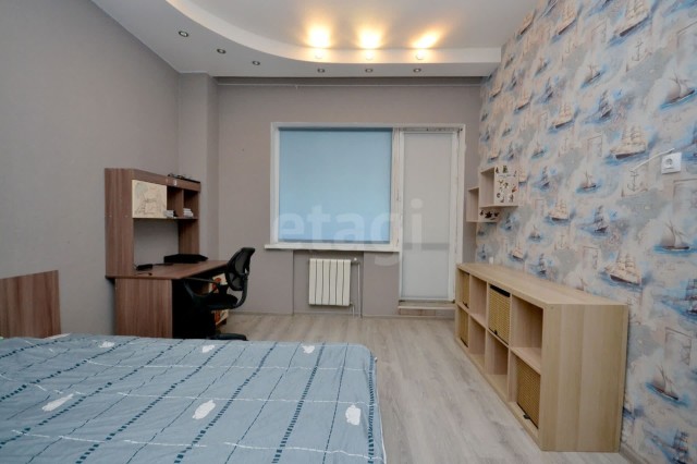 4 комн., 135 м², Инд. планировка, Дом быта 9