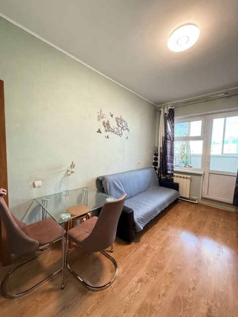 1 комн., 42 м², Монолитно-каркасный, Площадь Победы 7