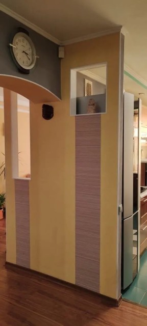 4 комн., 71 м², КПД, Дом быта 3