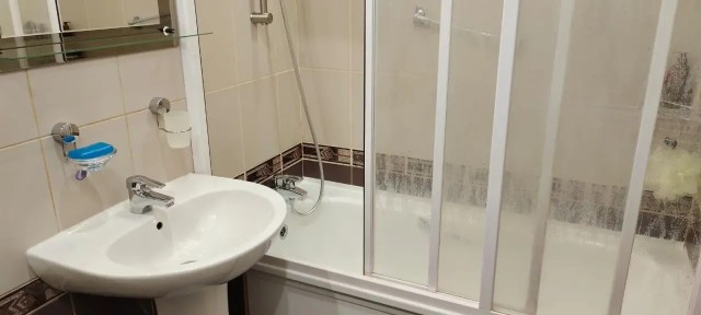 4 комн., 71 м², КПД, Дом быта 5