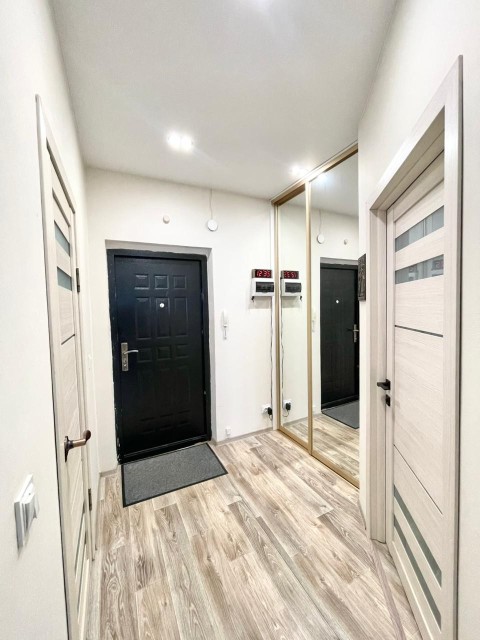 1 комн., 32 м², Монолитно-каркасный, Рынок Столичный 5