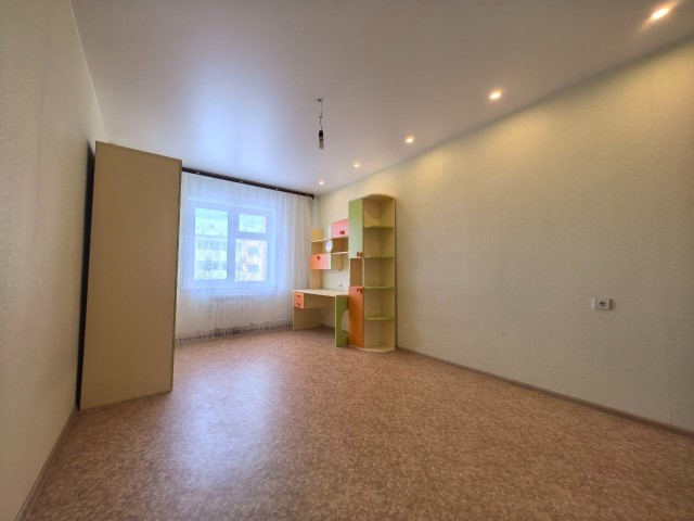 2 комн., 71 м², Монолитно-каркасный, Авторынок 17