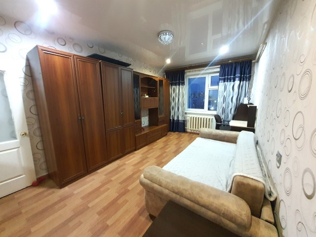 1 комн., 40 м², Блочный, Жатай 9