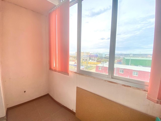 2 комн., Инд. планировка, Областная больница, рынок "Манньыаттаах" 11